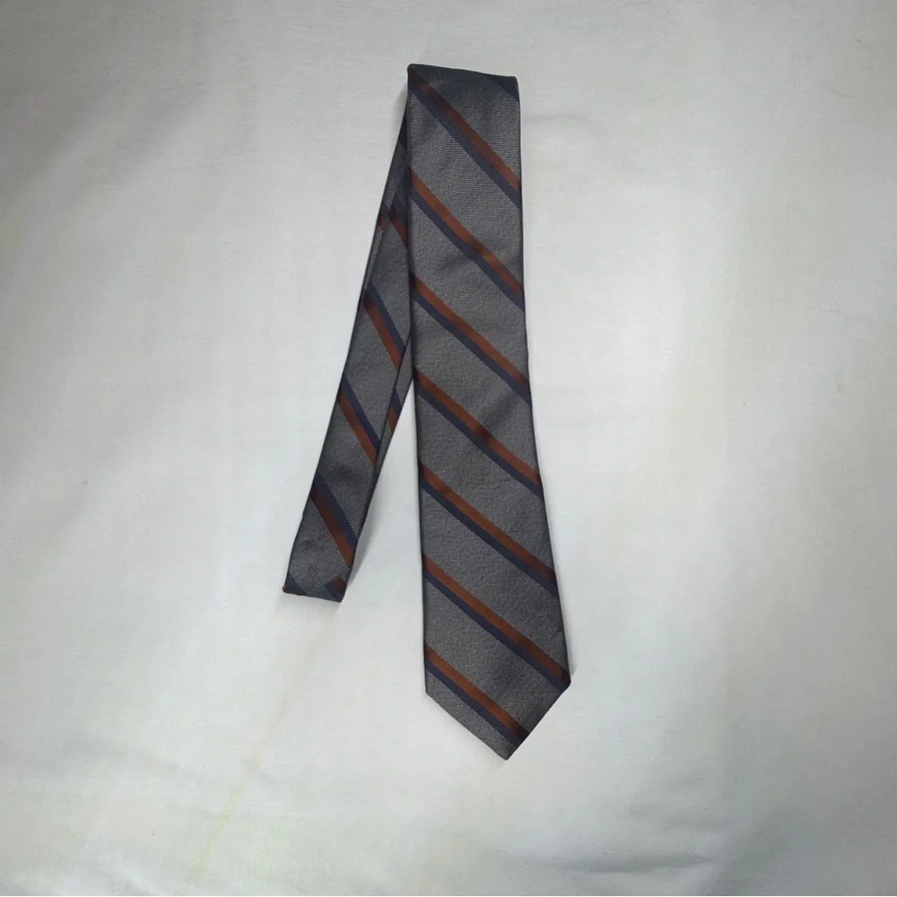 Hart Schaffner Marx Classic Tie